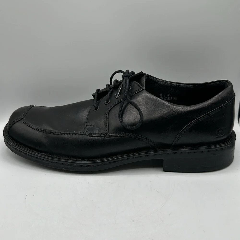 Born men's black dress or casual shoes, size 11